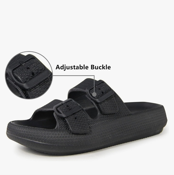 Sorts Women Pillow Sandals - Picture 2 of 7